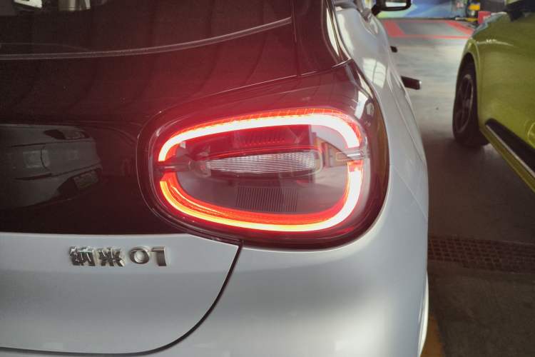 Used Dongfeng NAMMI 01 2024 New Edition 430 Max Smart+ Right Rear Taillight