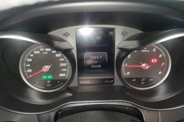 Used Mercedes-Benz C-Class 2018 C 200 L Instrument Cluster