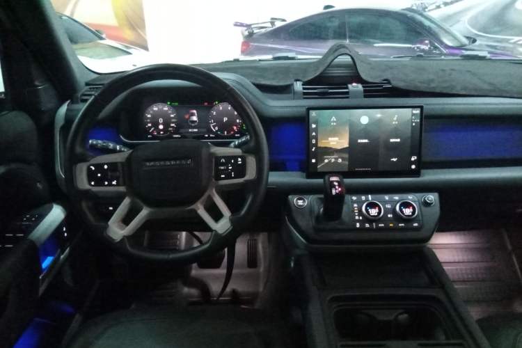 Used Land Rover Defender 2023 Facelift 110 3.0T P400 X-DYNAMIC HSE