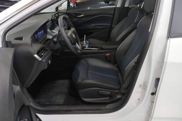Used Buick Velite 6 2024 450km Range Commuter Version Left Front Seat