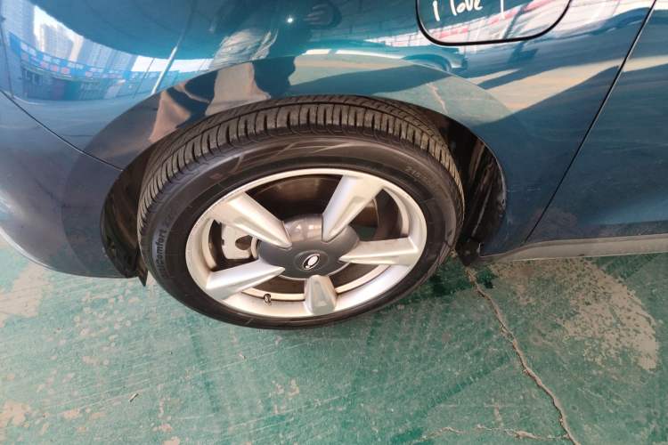 Used ORA Good Cat 2023 401 km Standard Range Premium Version Lithium Iron Phosphate