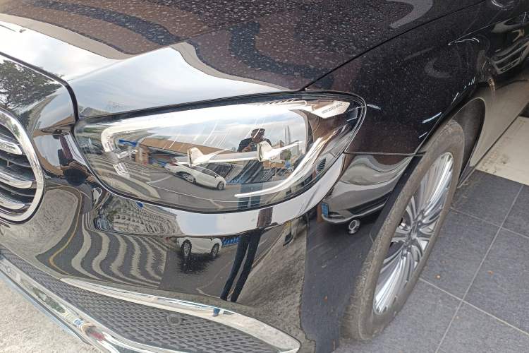 Used Mercedes-Benz E-Class 2023 Updated E 300 L Fashion Edition
