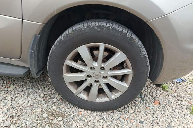 Used Renault Koleos 2014 2.0L Two-Wheel Drive Fashion Edition Right Front Wheel Hub