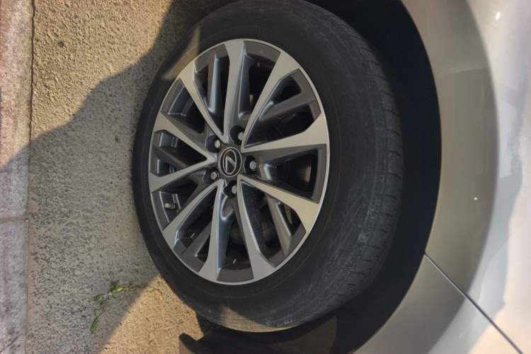 Used Lexus ES 2021 200 Excellence Edition