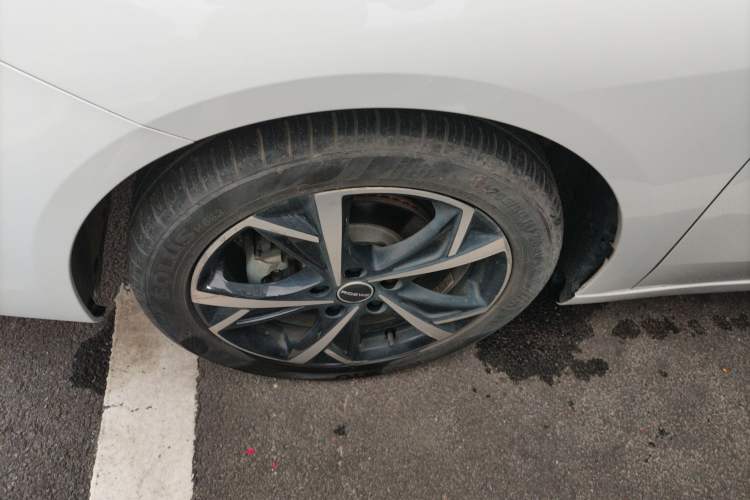 Used Roewe i5 2023 1.5L CVT Luxury Edition