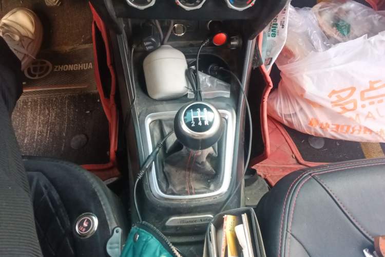 Used Brilliance V3 2016 1.5L Manual Comfort Model
