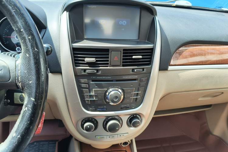 Used Buick Excelle 2011 1.6 LE-AT
