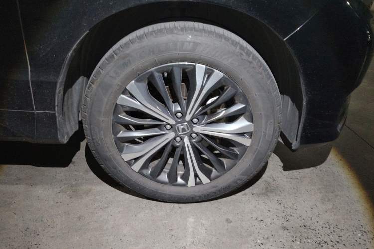 Used Honda UR-V 2020 370TURBO Two-Wheel Drive Luxury Edition
