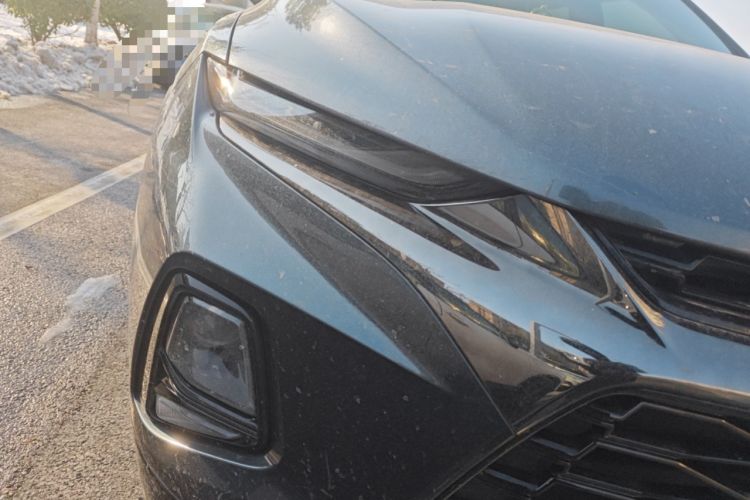 Used Chevrolet Blazer 2020 RS 650T Twin-Clutch All-Wheel Drive 7-Seater Top-Grade Version Right Front Headlight