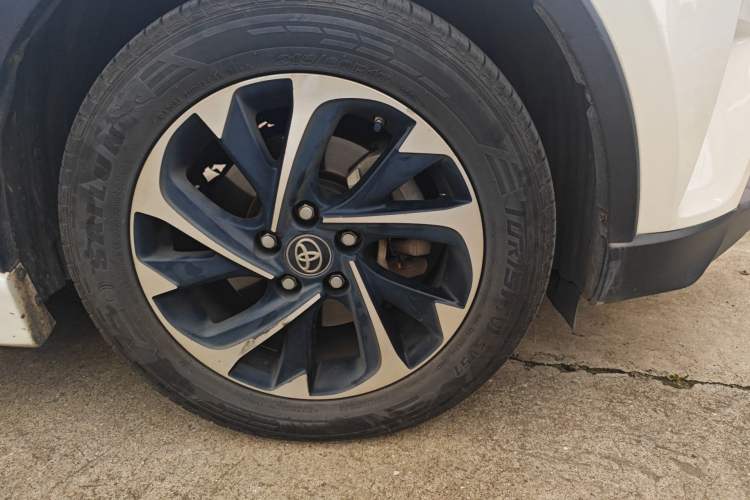 Used Toyota IZOA 2018 2.0L Yichi Edition China V Standard Right Front Wheel Hub