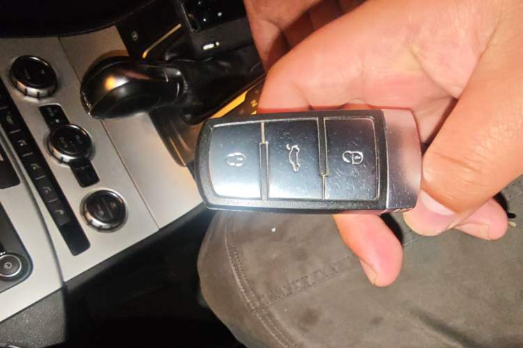 Used Volkswagen Magotan 2012 1.8TSI Prestige Model Vehicle Key