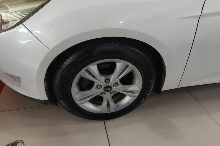 Used Ford Focus 2015 Sedan 1.6L Automatic Comfort Model