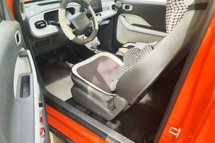 Used Geely Galaxy Panda 2025 210km Panda Rider
