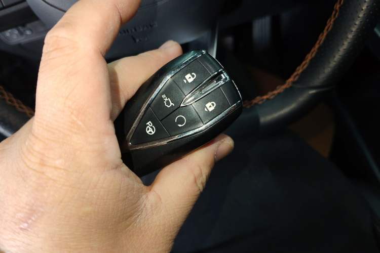 Used CHANGAN UNI-T 2022 1.5T Flagship Edition Vehicle Key