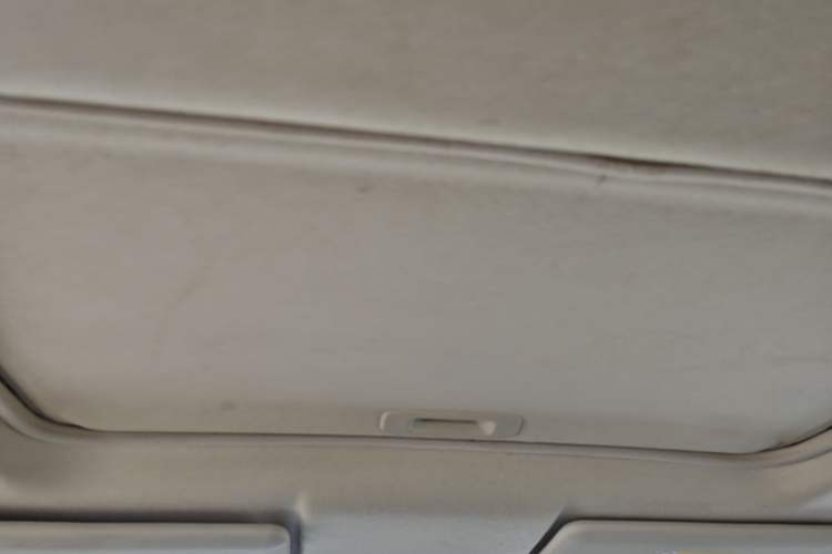 Used Mitsubishi Outlander 2013 2.4L 4x4 Luxury Navigation Edition 5 Seats Headliner