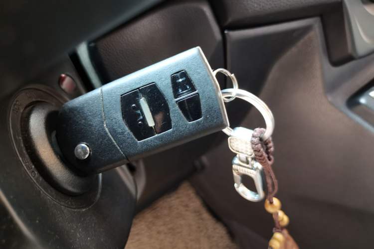 Used Mazda Mazda 5 2011 2.0L Automatic Luxury Edition
