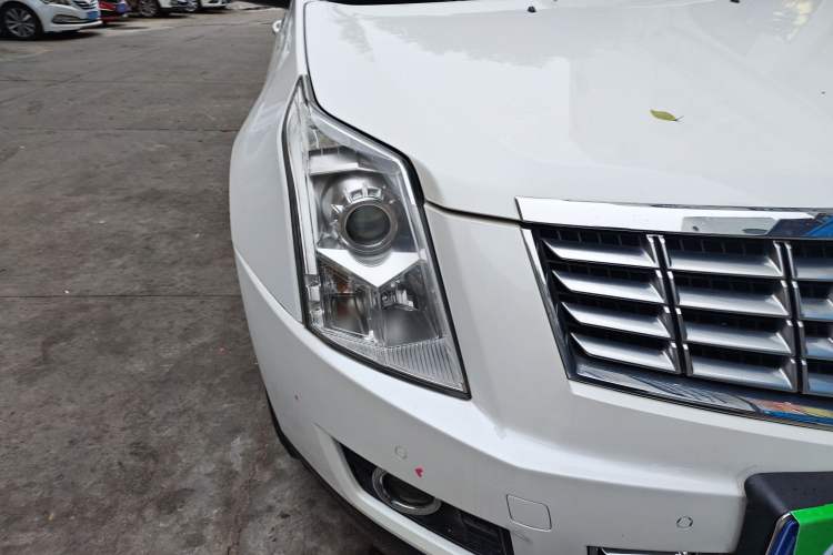 Used Cadillac SRX 2015 3.0L Comfort Version