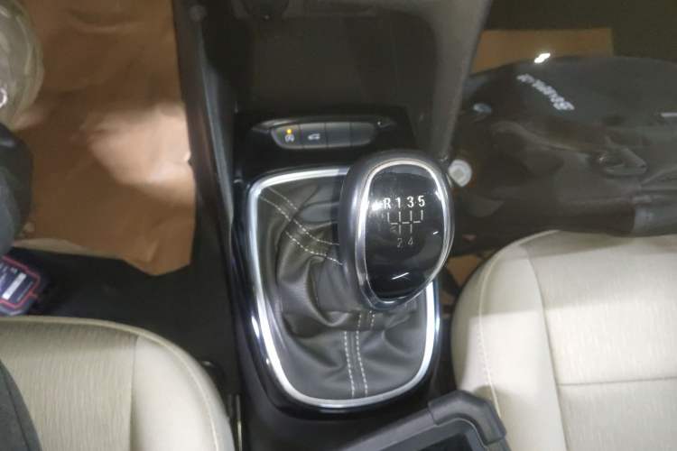 Used Buick Excelle 2018 15N Manual Elite Version