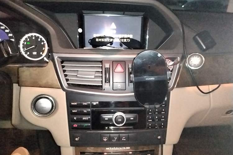 Used Mercedes-Benz E-Class 2009 E 300 Elegant Model