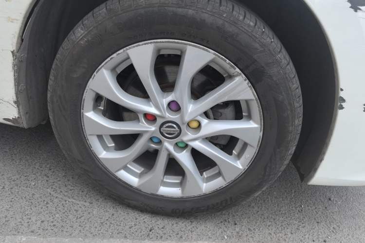 Used Nissan Sylphy 2016 1.6 XL Manual Luxury Edition