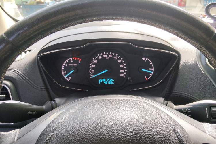 Used Ford Escort 2015 1.5L Automatic Fashion Model Instrument Cluster