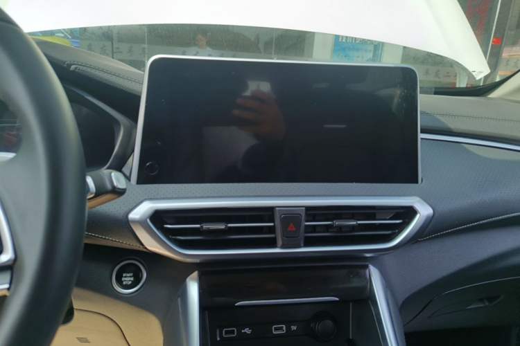 Used SAIC MAXUS G50 2023 PLUS 1.5T Automatic Escort Edition