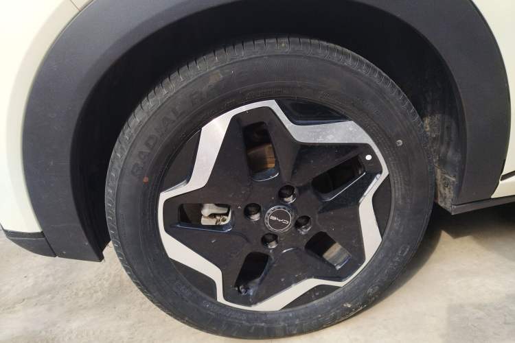 Used BYD Dolphin 2021 405 km Fashion Edition