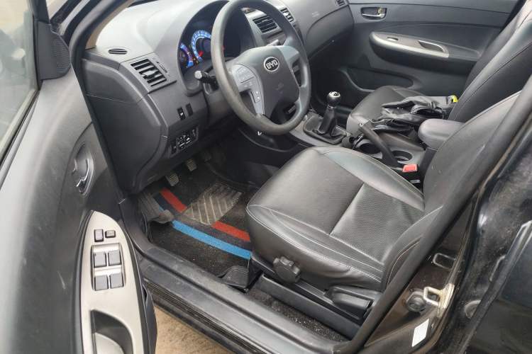 Used BYD L3 2015 Energy-Saving Edition 1.5L Manual Luxury Model