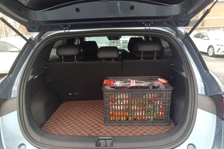 Used BYD Dolphin 2025 Intelligent Driving Version 410 km Fashion Edition
