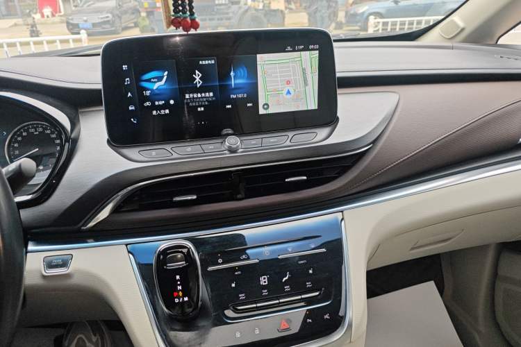 Used Buick GL8 2021 Land Cruiser Executive 652T Premium Model