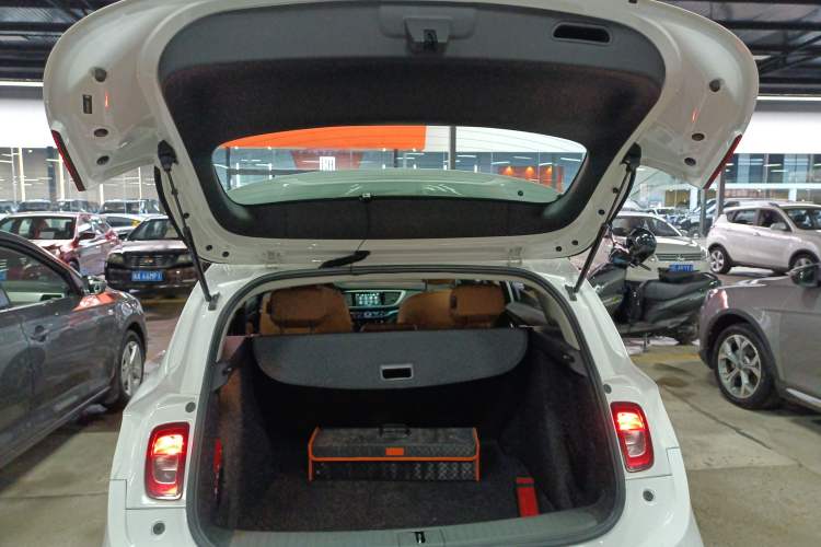 Used Buick Excelle GX 2018 18T Automatic Flagship Model
