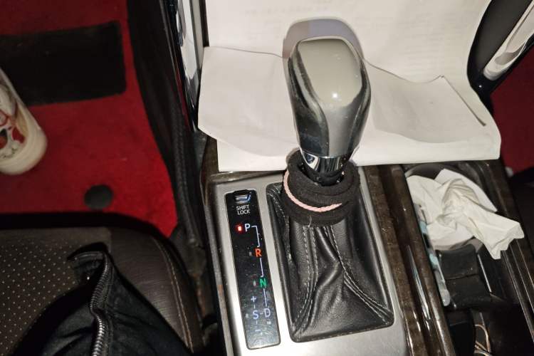 Used Toyota Reiz 2013 2.5V Shangrui Edition Gear Lever