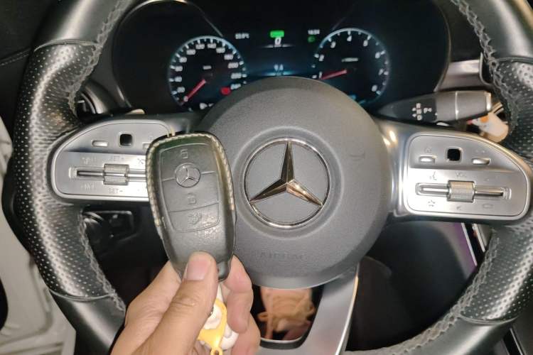 Used Mercedes-Benz C-Class 2020 C 260 Coupe Vehicle Key