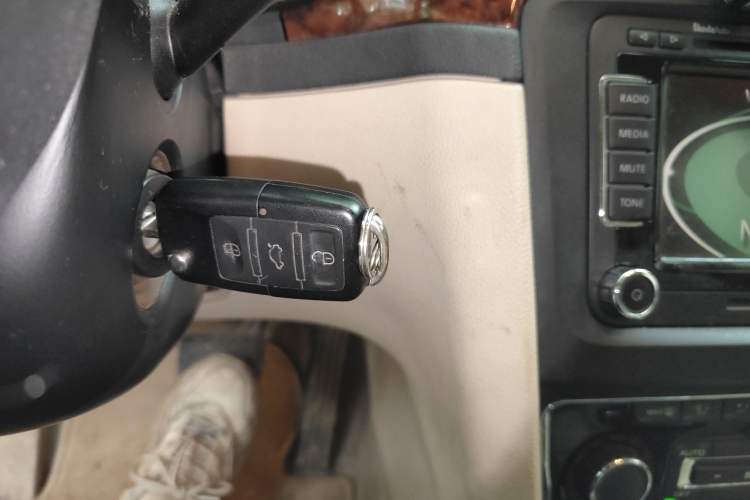 Used Skoda Superb 2009 1.8TSI Automatic Luxury Edition Vehicle Key