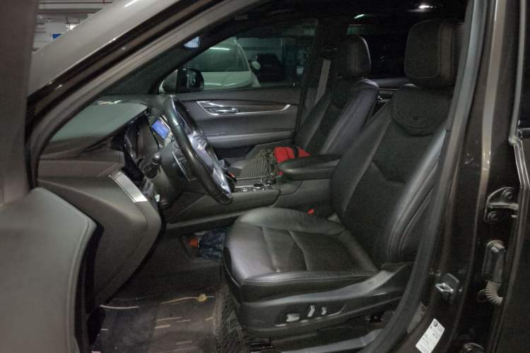 Used Cadillac XT6 2020 28T Six-Seater Luxury Version