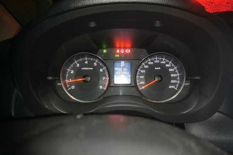 Used Subaru XV 2014 2.0i Comfort Edition
