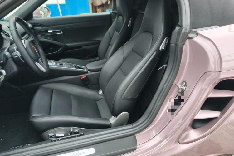 Used Porsche 718 2022 Boxster 2.0T Left Front Seat