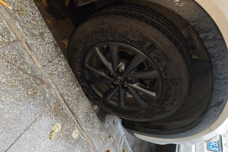 Used Mazda CX-4 2021 2.0L Automatic Two-Wheel Drive Blue Sky Exploration Edition
