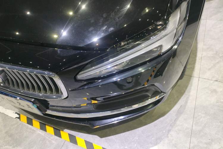 Used Volvo S90 2024 B5 Zhiyuan Luxury Edition
