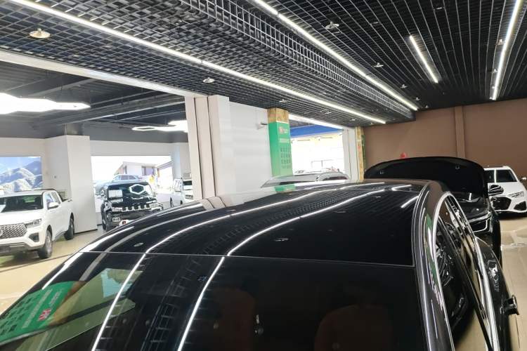 Used Li Auto L8 2023 Pro Model
