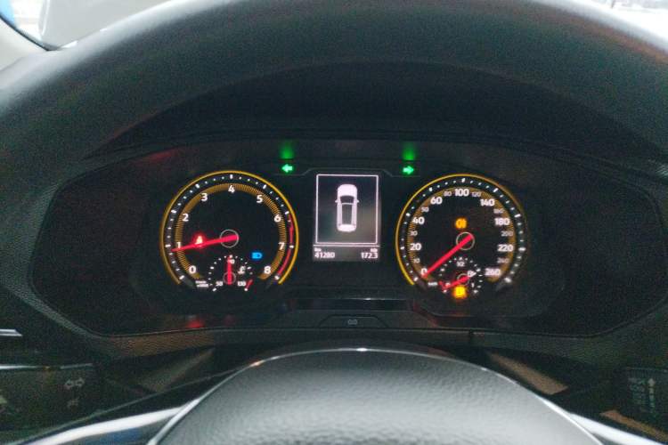 Used Volkswagen Tharu 2021 280TSI Two-Wheel Drive Trend Edition