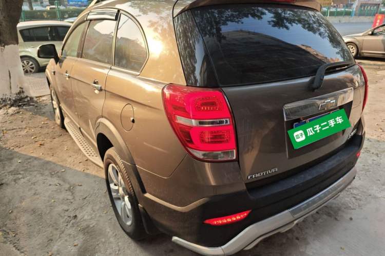 Used Chevrolet Captiva 2015 2.4L Two-Wheel Drive Urban Version 7 Seats
