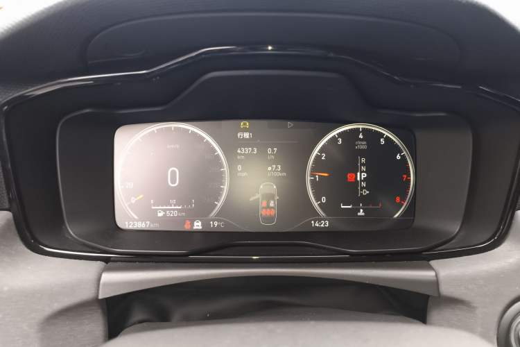 Used Lynk & Co 03 2020 1.5TD DCT JingPro Edition
