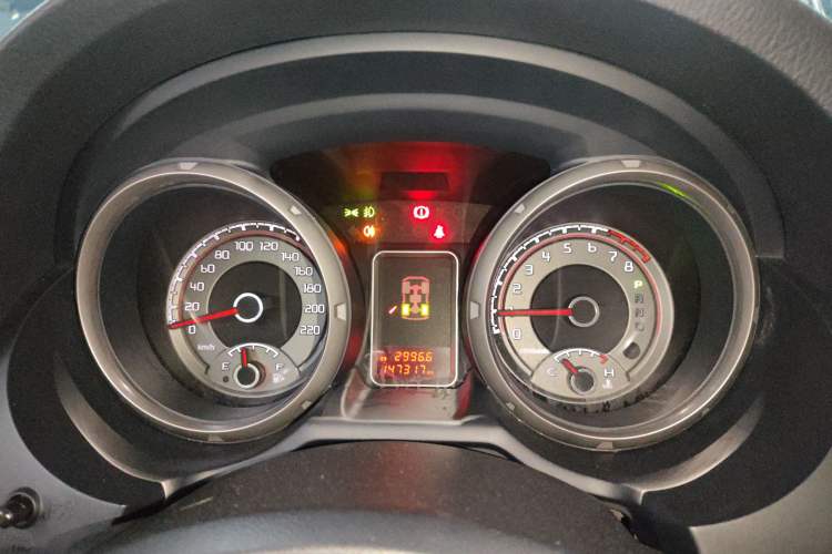 Used Mitsubishi Pajero (Parallel Import) 2017 V97 3.8L 5-Door GLS Model with Sunroof – U.S. Specification