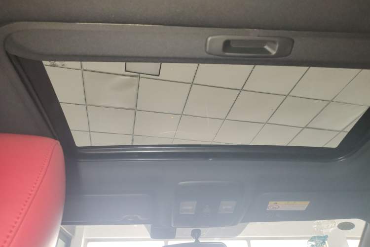 Used Mazda CX-4 2018 2.0L Automatic Two-Wheel Drive Blue Sky Premium Upgrade Version China V Standard Headliner