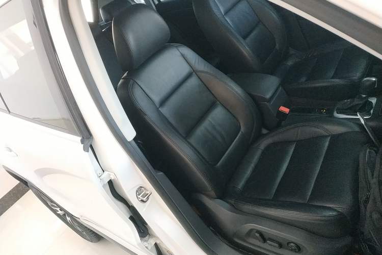 Used Volkswagen Tiguan L 2013 1.8TSI Automatic Two-Wheel Drive Luxury Model