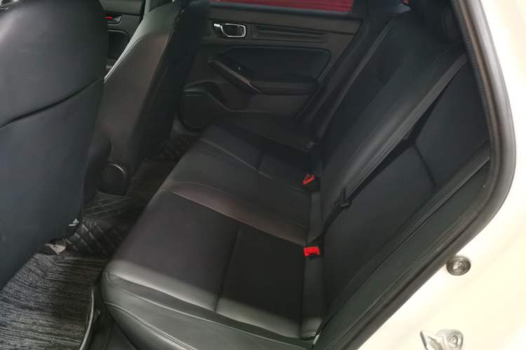 Used Honda Civic 2022 240TURBO CVT Dynamic Edition Left Rear Seat