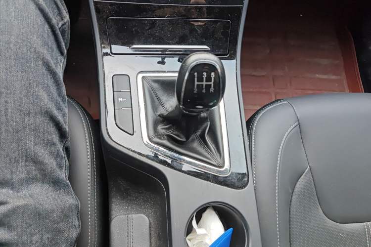 Used Chery Arrizo 5 2021 PRO 1.5L Manual Youth Edition Gear Lever