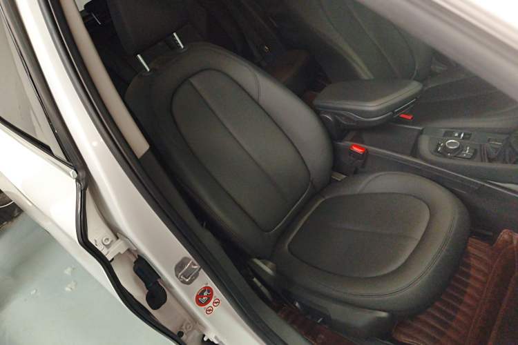 Used BMW X1 2018 sDrive20Li Leading Model