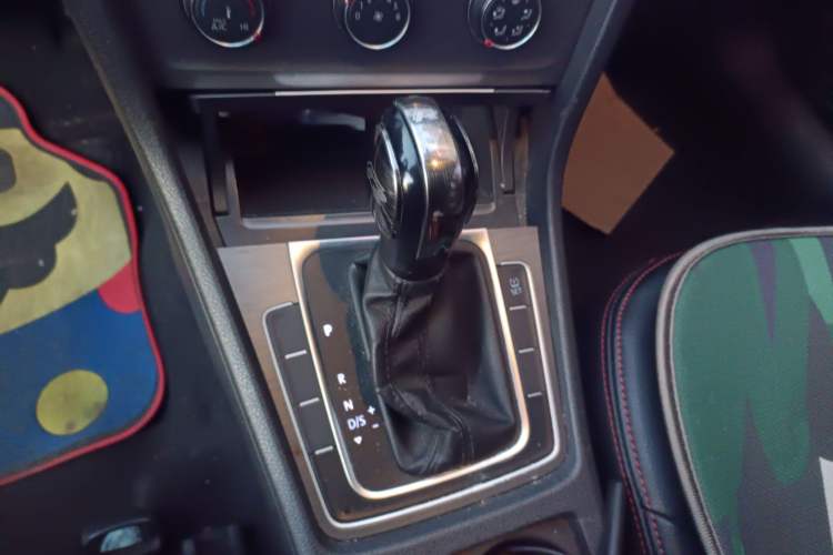 Used Volkswagen Golf 2015 1.6L Automatic Comfort Model
